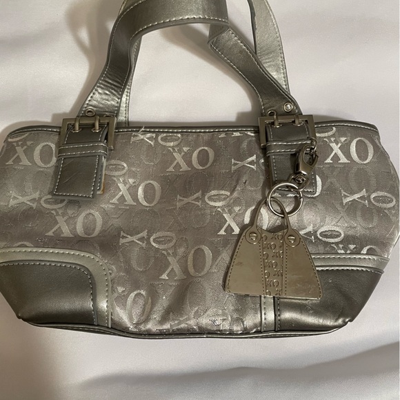 XOXO Metallic Silver Purse Women’s Logo Handbag‎ with silver purse Charm - Picture 1 of 8